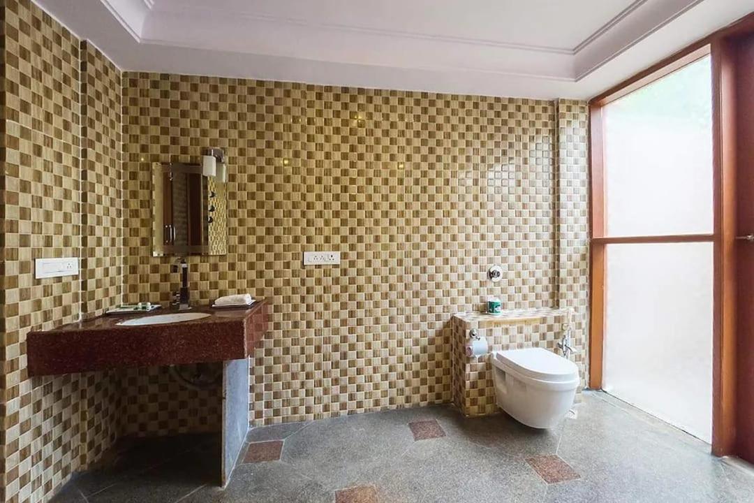 Krishna Heritage Resort بادامي المظهر الخارجي الصورة