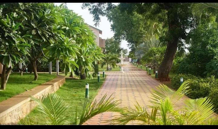 Krishna Heritage Resort بادامي المظهر الخارجي الصورة